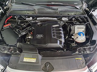 Audi Q5 2.0 TDI, AUT, Navi, xenon, DVD, senso park