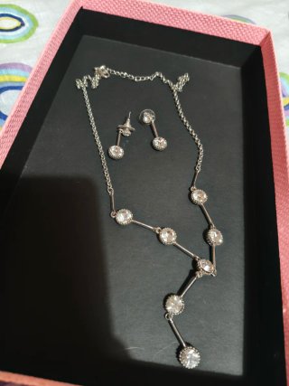 Conjunto collar y pendientes plata
