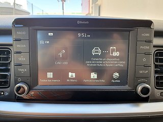 KIA Stonic 100cv, único prop, Carplay, 17"....