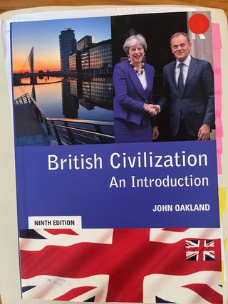 Libros y resúmenes de 1o de Estudios Ingleses UNED