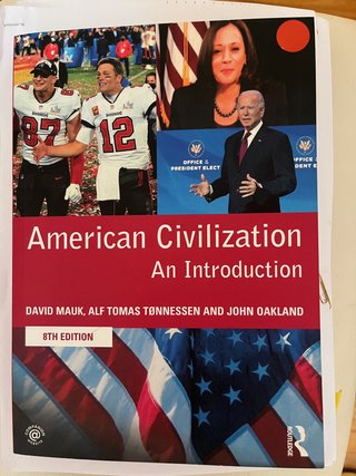 Libros y resúmenes de 1o de Estudios Ingleses UNED