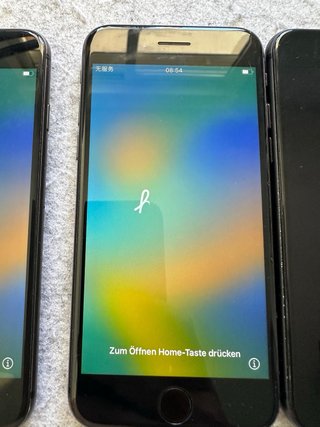iPhone 8 64GB *2 y iPhone 7 32GB Negro