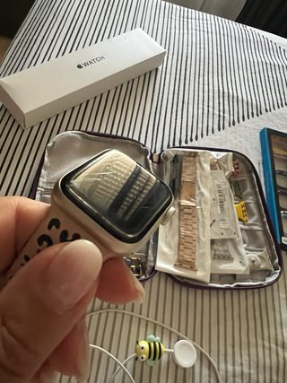 Apple Watch SE 40mm Star + Accesorios