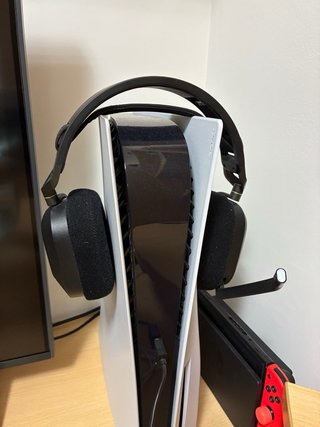 Auriculares Corsair HS80 Wireless Negros