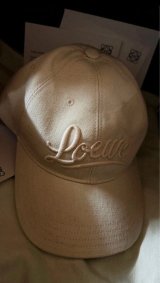 Gorra Loewe Beige sin estrenar talla 56
