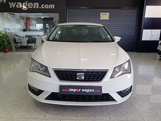 SEAT Leon 110cv, Carplay, 6 vel, sensor aparc, 16"