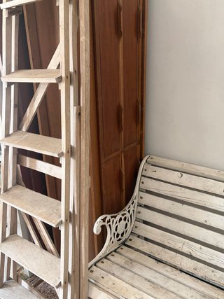 Escalera vintage haya maciza pp. siglo XX