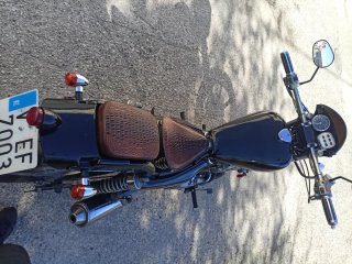 Kawasaki Vulcan 500 Cruiser Negra y Marrón