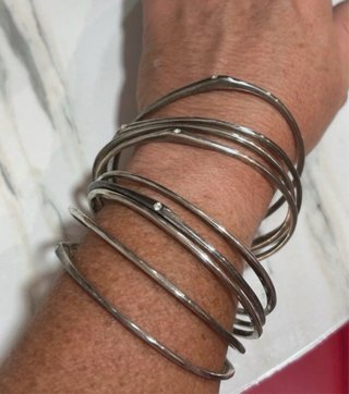 Pulsera Monet plateada vintage rígida