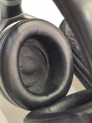Auriculares Bluetooth Focal Bathys, como nuevos.