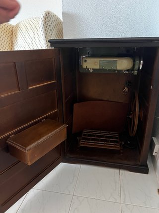 Máquina de coser Sigma Eysa Elgoibar con mueble
