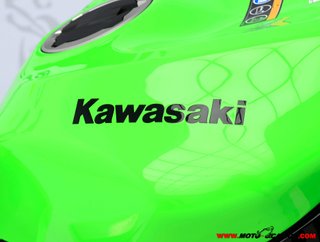 KAWASAKI NINJA ZX-6R