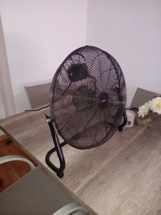 Ventilador de suelo Equation 45cm 120W