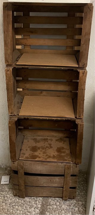 Mueble rústico de madera