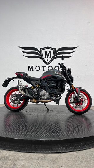 DUCATI Monster   (2021-2025) 2021