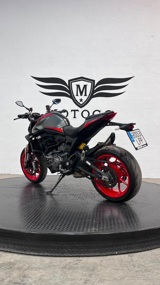 DUCATI Monster   (2021-2025) 2021