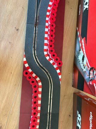 Scalextric Digital Chicane