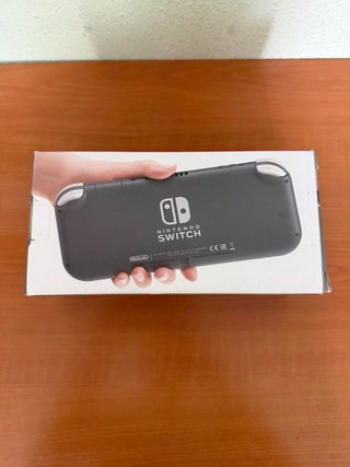 Nintendo Switch Lite Gris + Funda + MicroSD 128GB