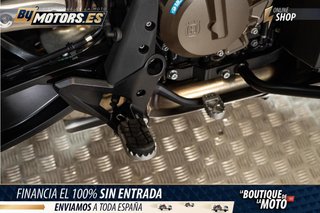 HUSQVARNA 901 Norden *Maletas laterales*