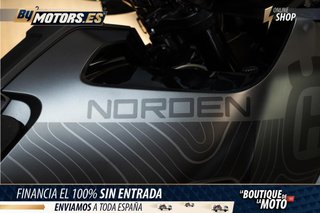 HUSQVARNA 901 Norden *Maletas laterales*