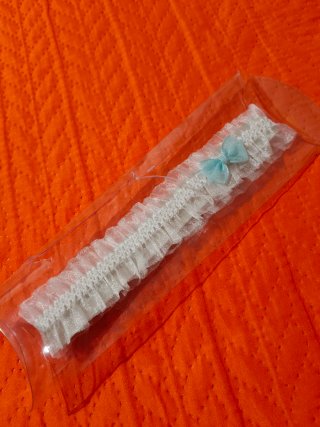 Liga de Novia Blanca con Lazo Azul