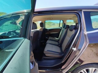 Opel Zafira 2012