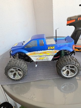 COCHE RC LST 1/18 DOBLE MOTOR