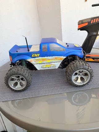 COCHE RC LST 1/18 DOBLE MOTOR
