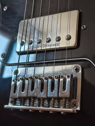 Squier Deryck Whibley