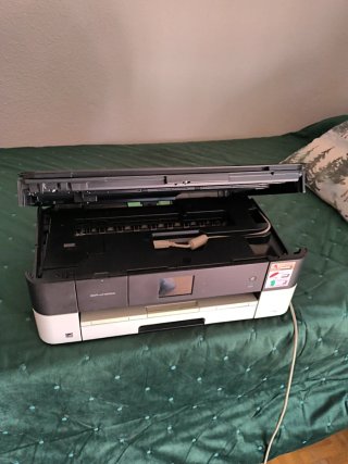 Impresora Brother DCP-J4120DW + 5 cartuchos tinta