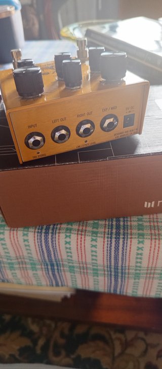 Meris Enzo Pedal Sintetizador