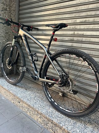 felt nine 3 carbono