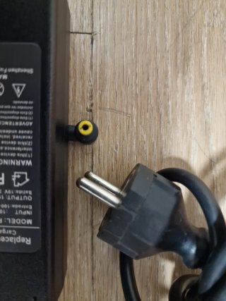 Adaptador AC Portátil 19V 3.95A 75W