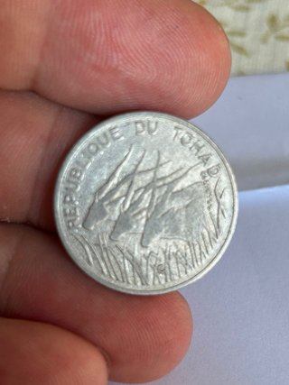 Tchad 100 francos 1990 moneda