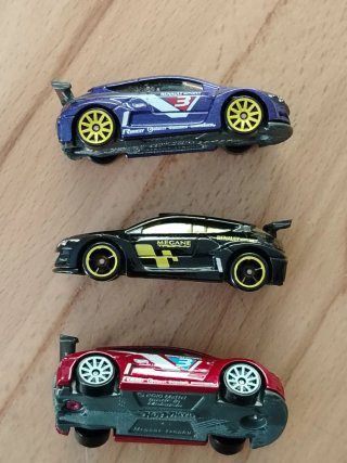 Lotto 3 Hot Wheels Megane Trophy