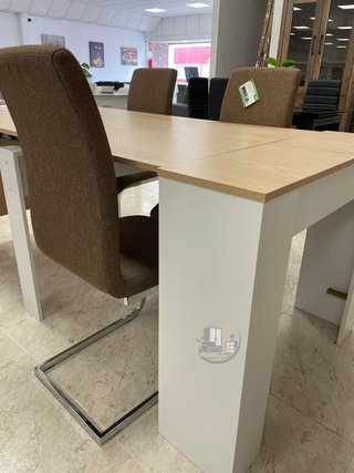 Mesa Extensible 237cm - NUEVA