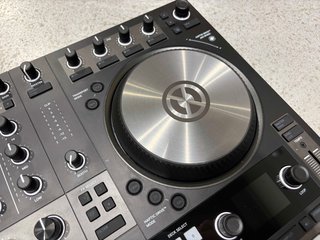 Traktor Kontrol S4 MK3