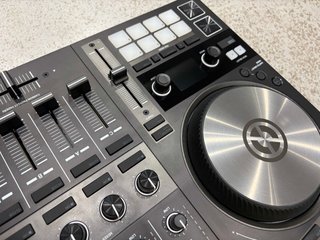 Traktor Kontrol S4 MK3