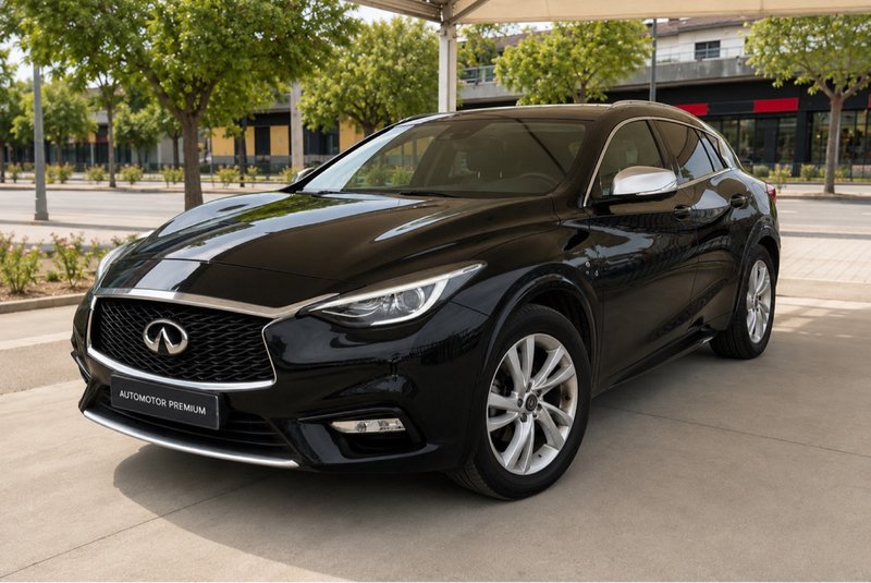 Infiniti Q30 2016 - foto 1