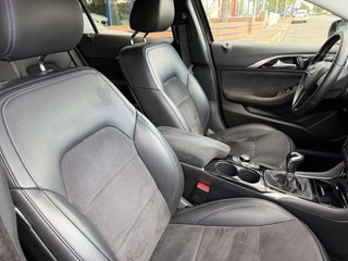 Infiniti Q30 2016