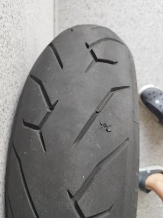 Neumático moto Pirelli Diablo Rosso II