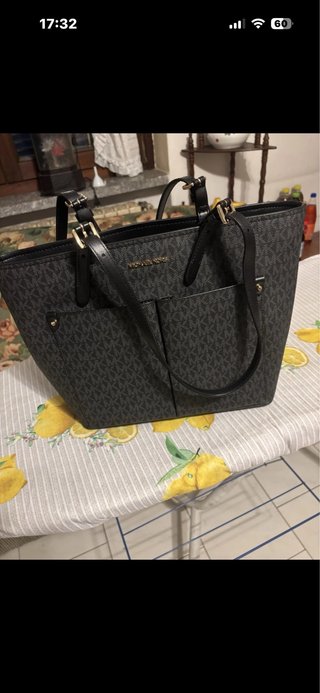 Borsa Michael Kors nera e grigia