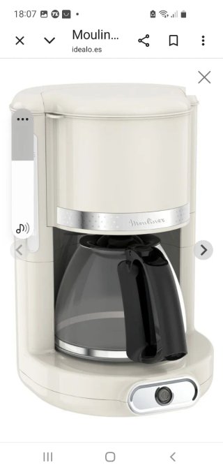 Cafetera eléctrica color crema