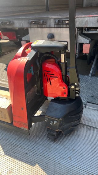 Transpaleta eléctrica Hangcha