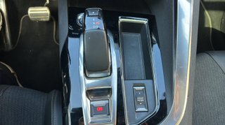 Peugeot 3008 Hybrid 225 GT e-EAT8 165 kW (225 CV)