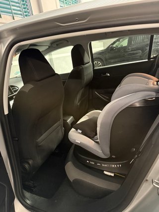Peugeot 308 2016