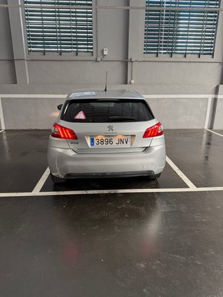Peugeot 308 2016