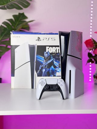 PlayStation 5 + Lettore di Dischi