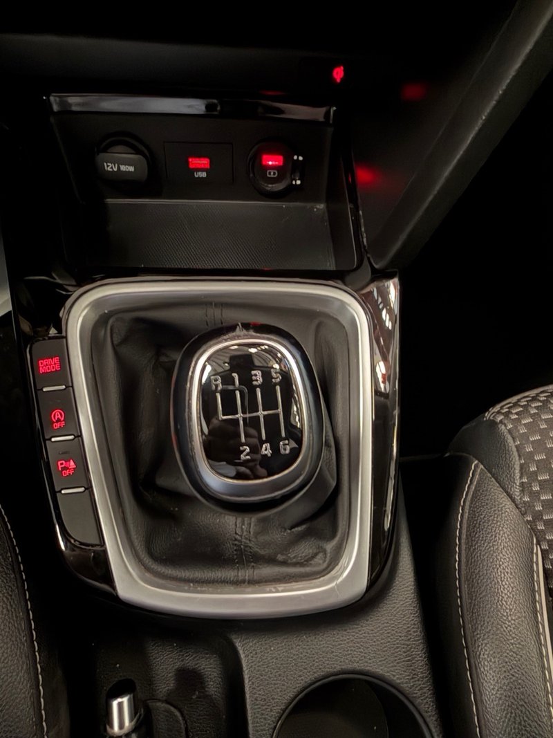 Kia cee'd 2021, foto 32