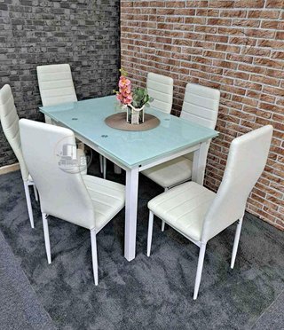 Mesa de Cristal Extensible 170cm con 6 Sillas Polipiel